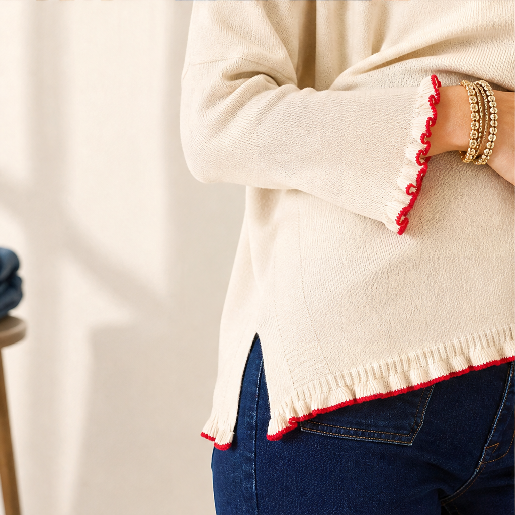 Thea Damen Oversize-Strickpullover mit Kontrastrüschen und Seitenschlitzen