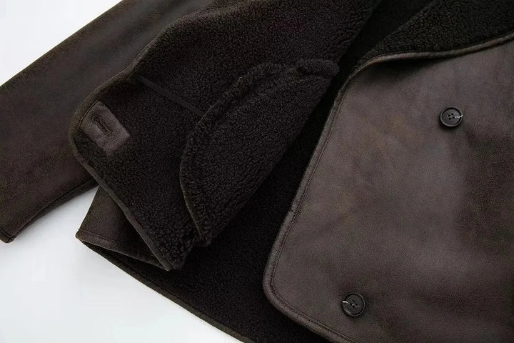 Tilda Damen Jacke in Cape-Optik aus Kunstleder mit breiten Revers