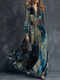 Viktoria | Damen Maxikleid mit Barockmuster und tiefem V-Ausschnitt