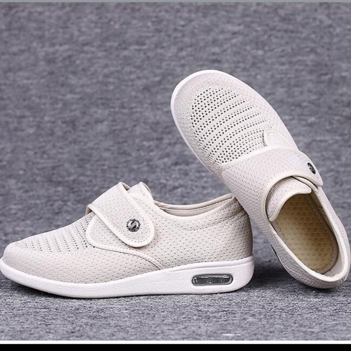 Wanderschuhe Damen mit Weiter Passform und Netzobermaterial