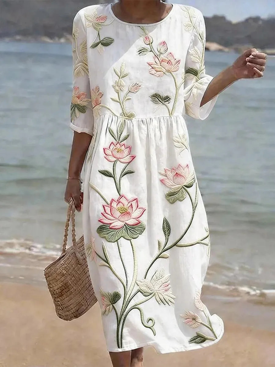 Weißes Kleid Damen mit Floralem Muster und Fließendem Schnitt