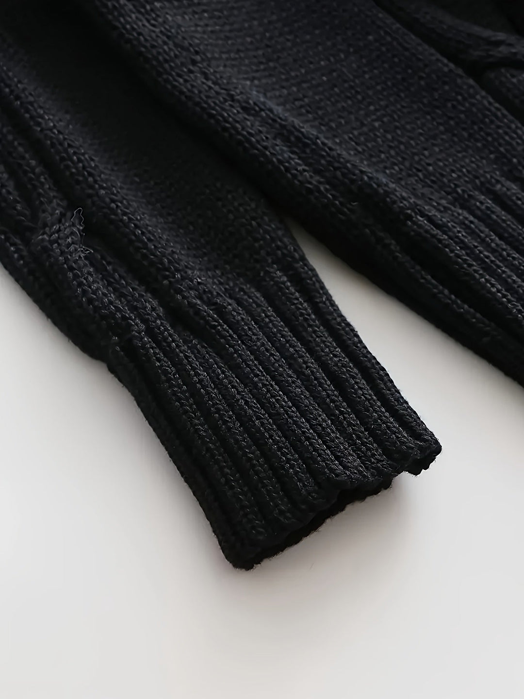 Wendelin Herren Zopfstrickjacke mit Knopfleiste Schwarz