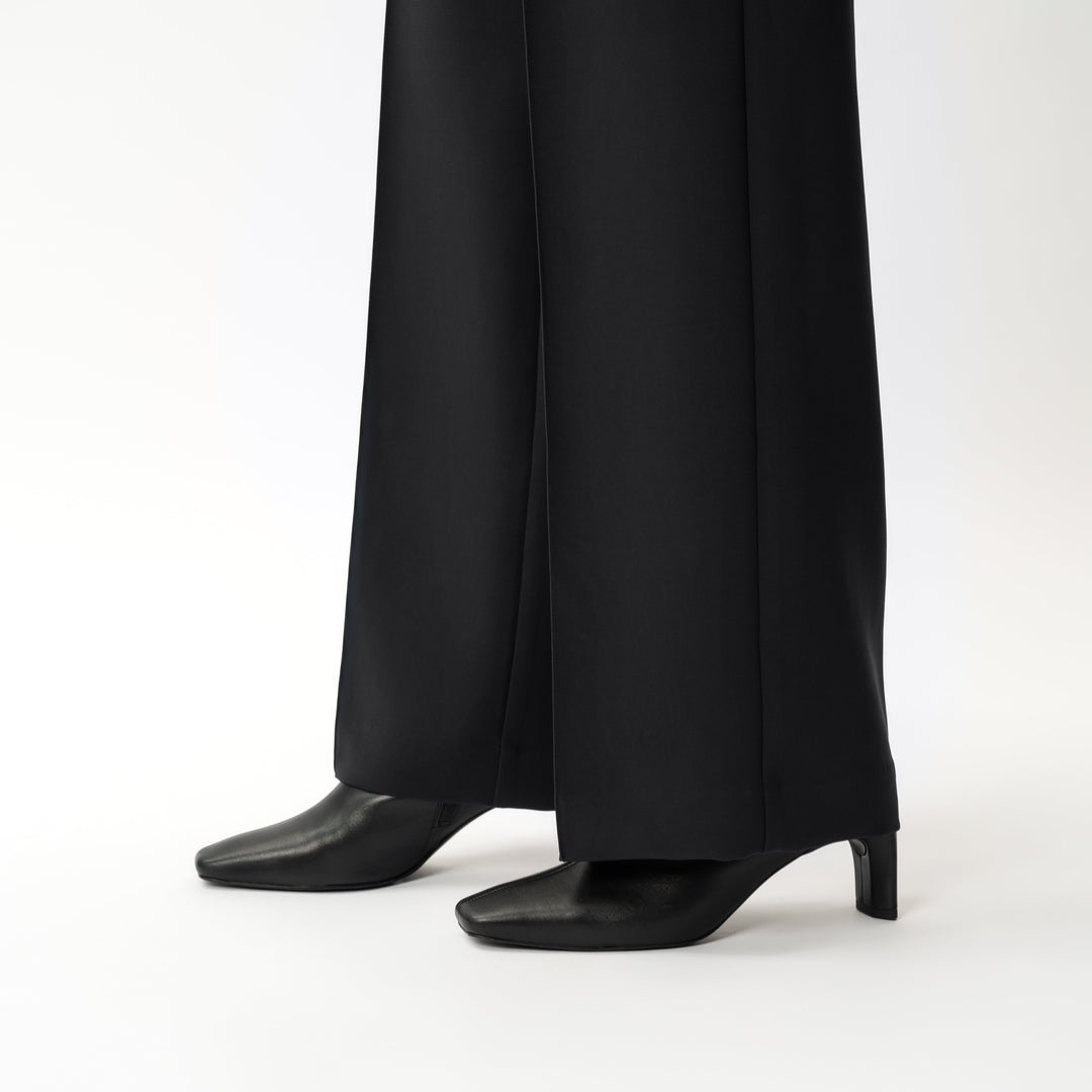 Wiebke Stoffhose Schwarz