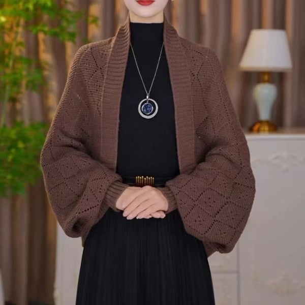 Wiebke Damen Wandelbare Strickjacke mit offener Front und Lochmuster in Braun
