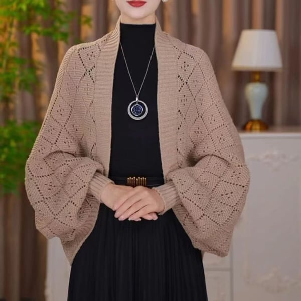 Wiebke Damen Wandelbare Strickjacke mit offener Front und Lochmuster in Khaki