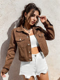 Ylva | Damen kurz geschnittene Denim-Jacke mit Knopfleiste und Klappentaschen